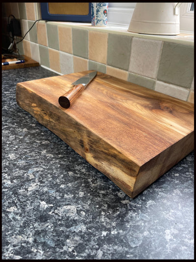 Live Edge Extra Thick wooden chopping board - Waney Edge Oak Cutting Board - Custom sizes - James Martin style - With black rubber feet.